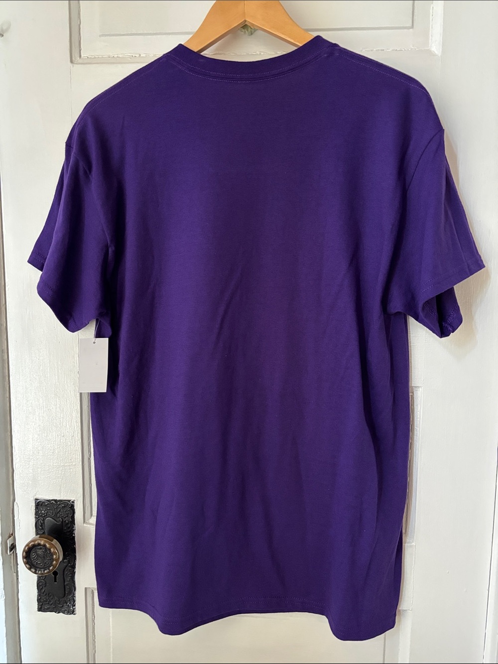 DOLLY LEAD WITH LOVE TEE - Picture 4 of 7